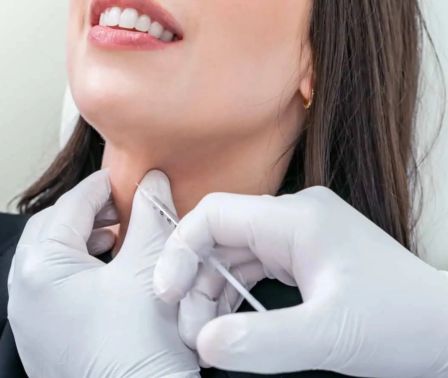 Double Chin Reduction in Jumeirah