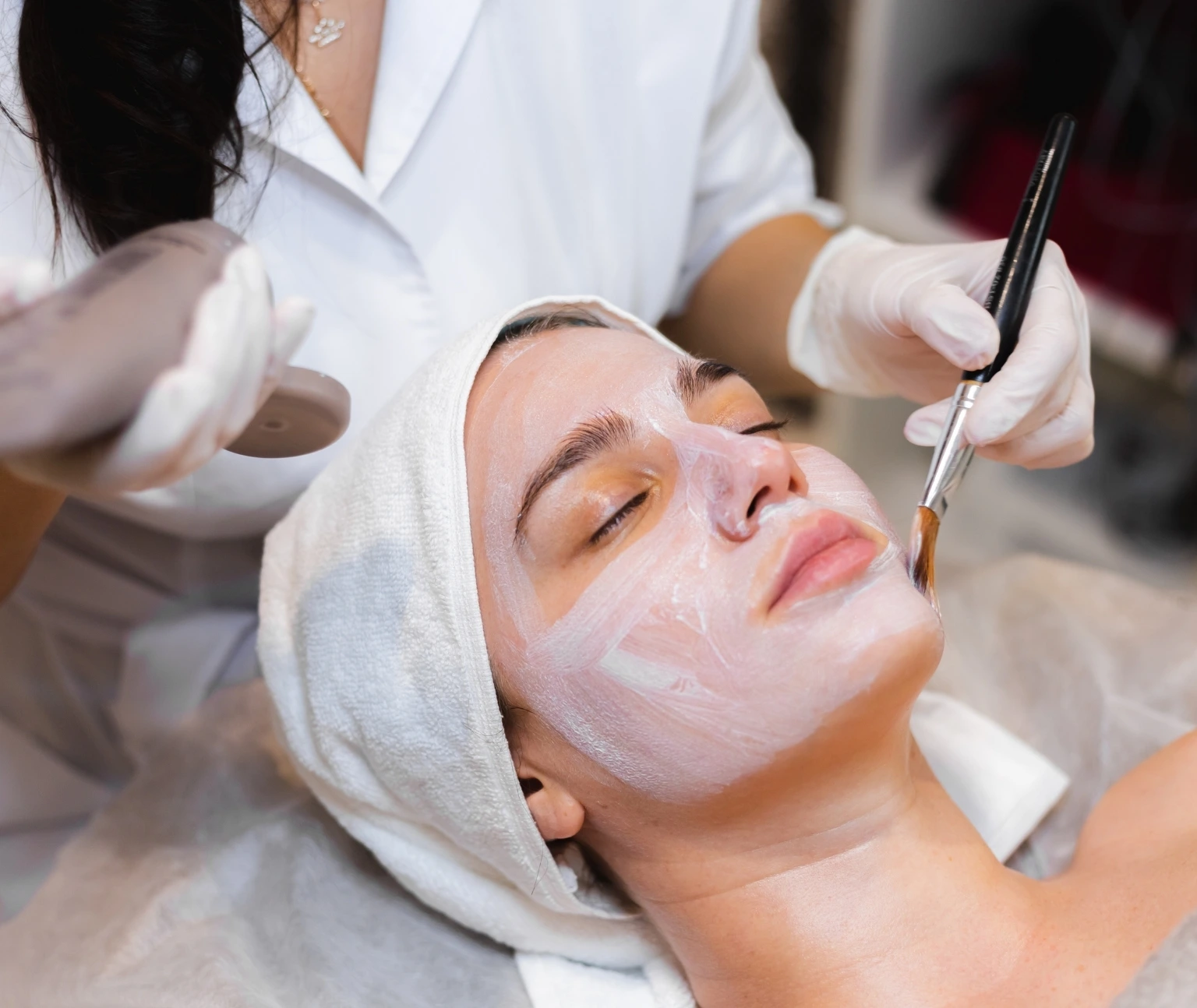 melano clear facial in jumeirah